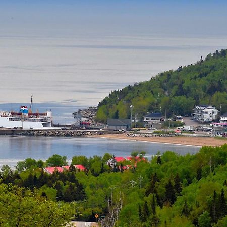 Auberge Sur Mer Charlevoix Saint-Siméon Buitenkant foto