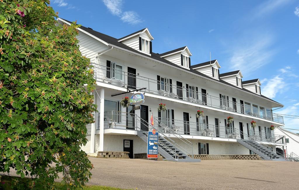 Auberge Sur Mer Charlevoix Saint-Siméon Buitenkant foto