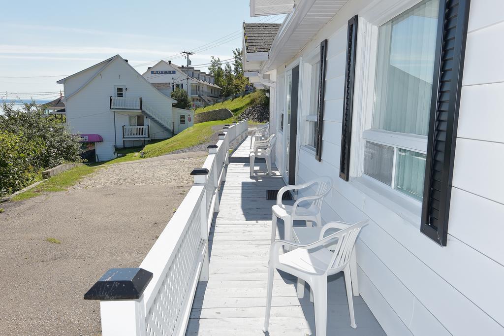 Auberge Sur Mer Charlevoix Saint-Siméon Buitenkant foto
