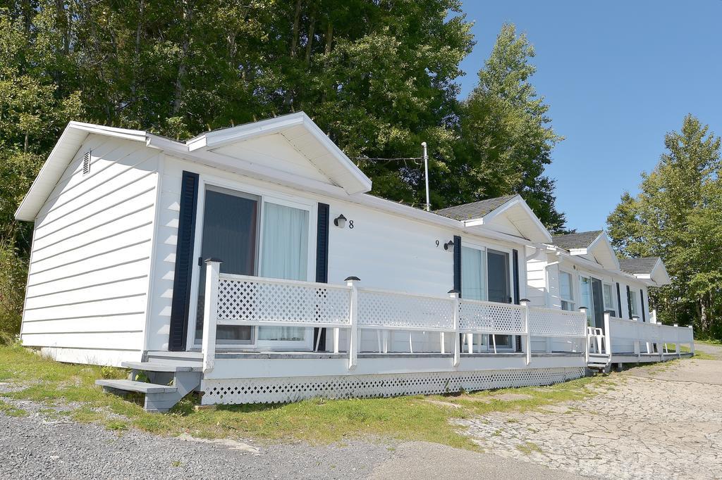 Auberge Sur Mer Charlevoix Saint-Siméon Buitenkant foto