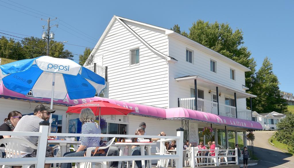 Auberge Sur Mer Charlevoix Saint-Siméon Buitenkant foto