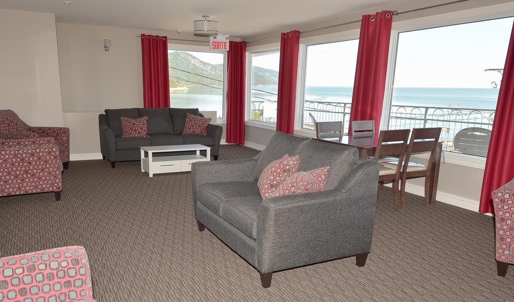 Auberge Sur Mer Charlevoix Saint-Siméon Kamer foto
